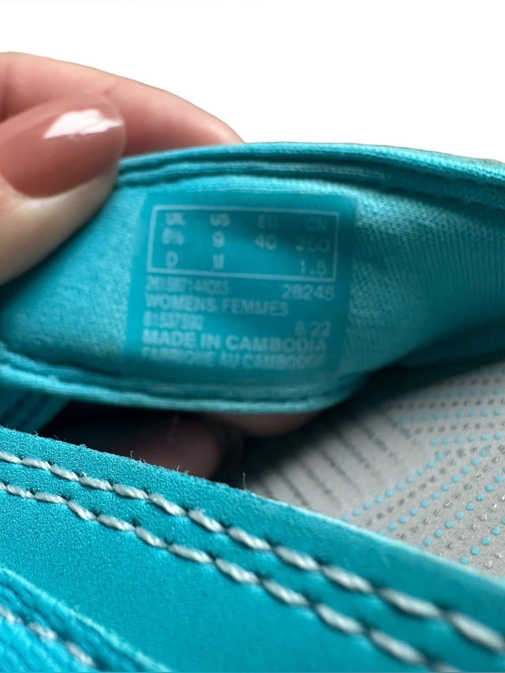 Clarks® Breeze Sea Cloudstepper Women's Flip Flop Sandals Color: Aqua Size: 9 - Picture 4 of 5